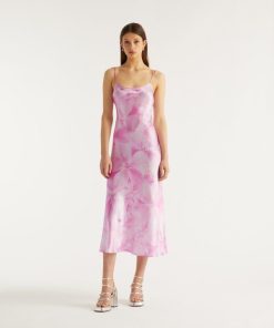 Brendahall.shop0bb3bb1b92 1