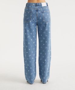 Brendahall.shop292579388b 2