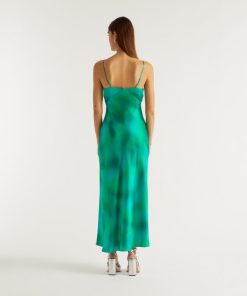 Brendahall.shop43136a4024 1