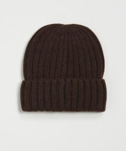 Brendahall.shop477b9d4e15 1