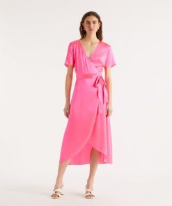 Brendahall.shop86c094b2c8 1