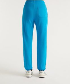 Brendahall.shopa5549003c4 5