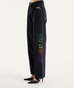 Brendahall.shopa94aceff1b 1