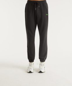 Brendahall.shopb13eaf0743 1