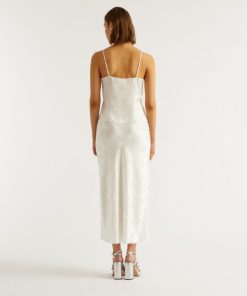 Brendahall.shopd8ceaf2a0d 3