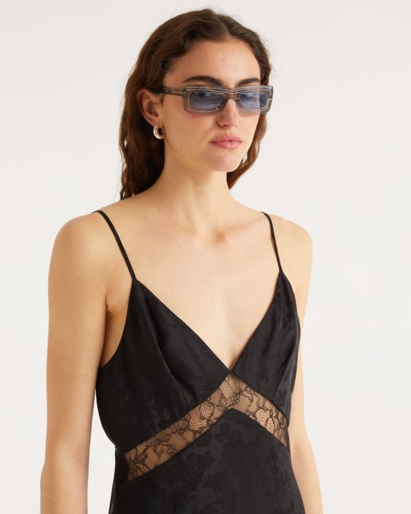 Brendahall.shopdce503d49c 2