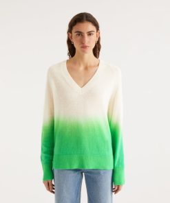 Brendahall.shopfbff80ad7e 1